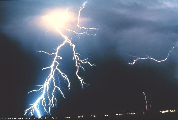 Large single lightning strike